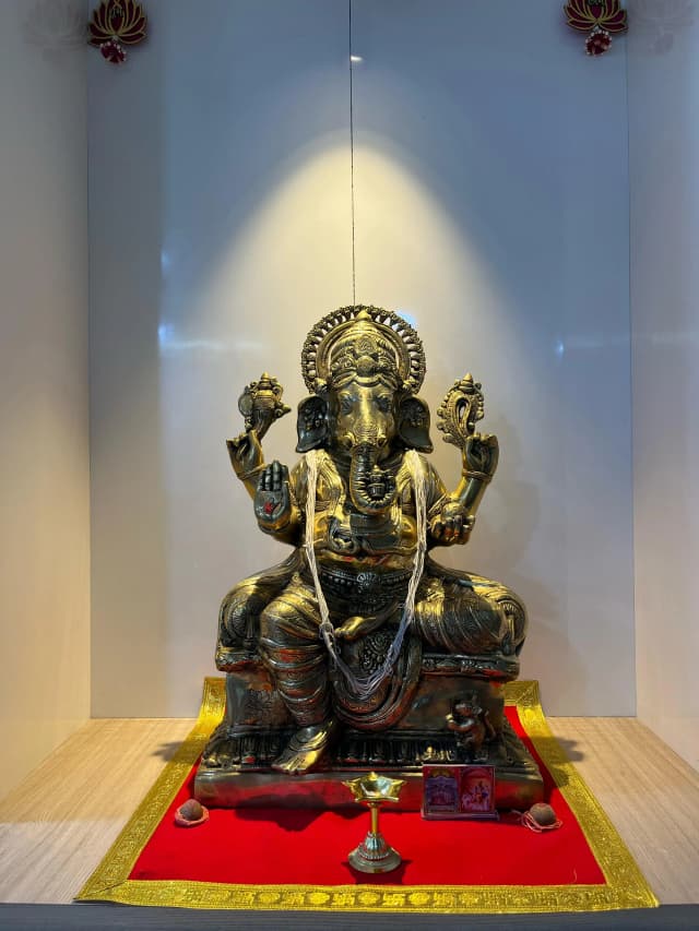 Ganesha Idol Shrine